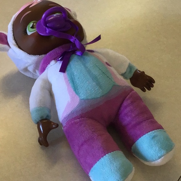 2 Cry Babies Tiny Cuddles - Picture 6 of 9